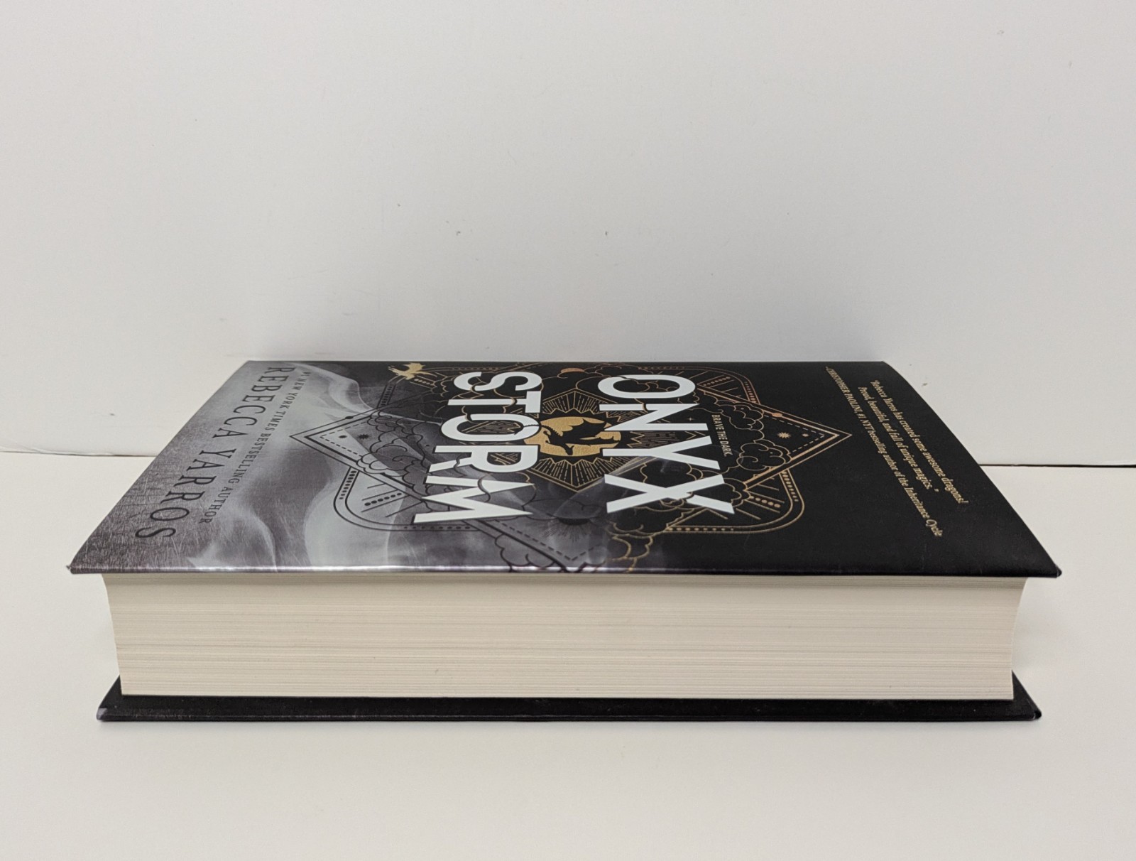 Rebecca YarrosOnyx Storm (Standard Edition) (The Empyrean, 3)