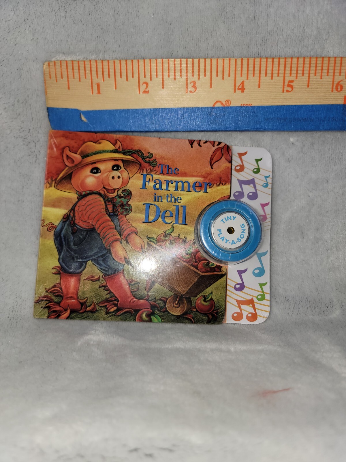 Farmer in the Dell Book Tiny Play A Song 2015 Childrens Board Book