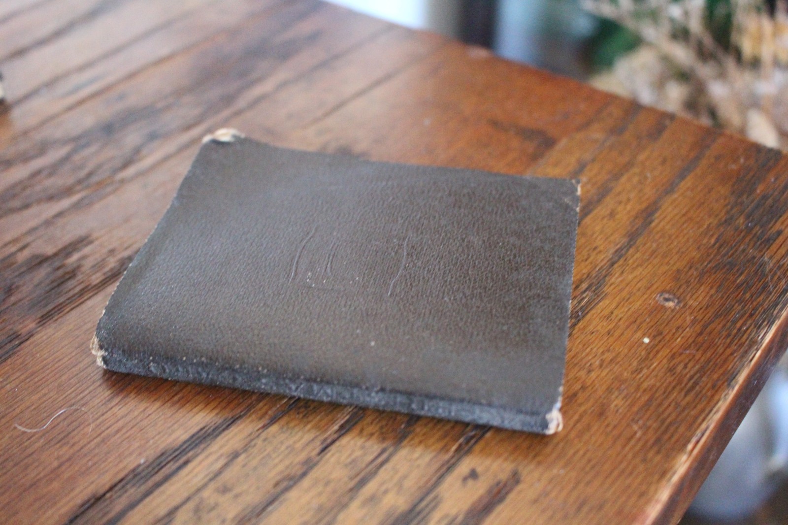Little Leather Library – A CHRISTMAS CAROL Charles Dickens Antique Book 1920&rsquo;s