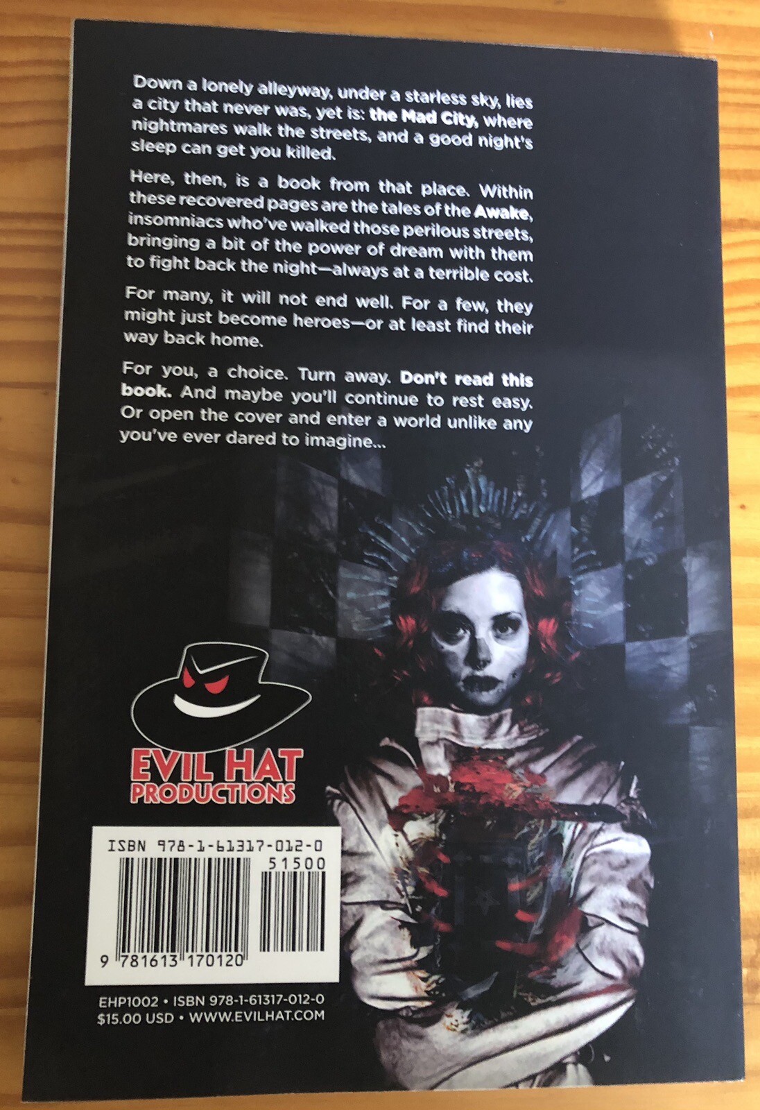 Don&rsquo;t Read This Book : 13 Forbidden Tales from the Mad City Wendig Evil Hat VE5
