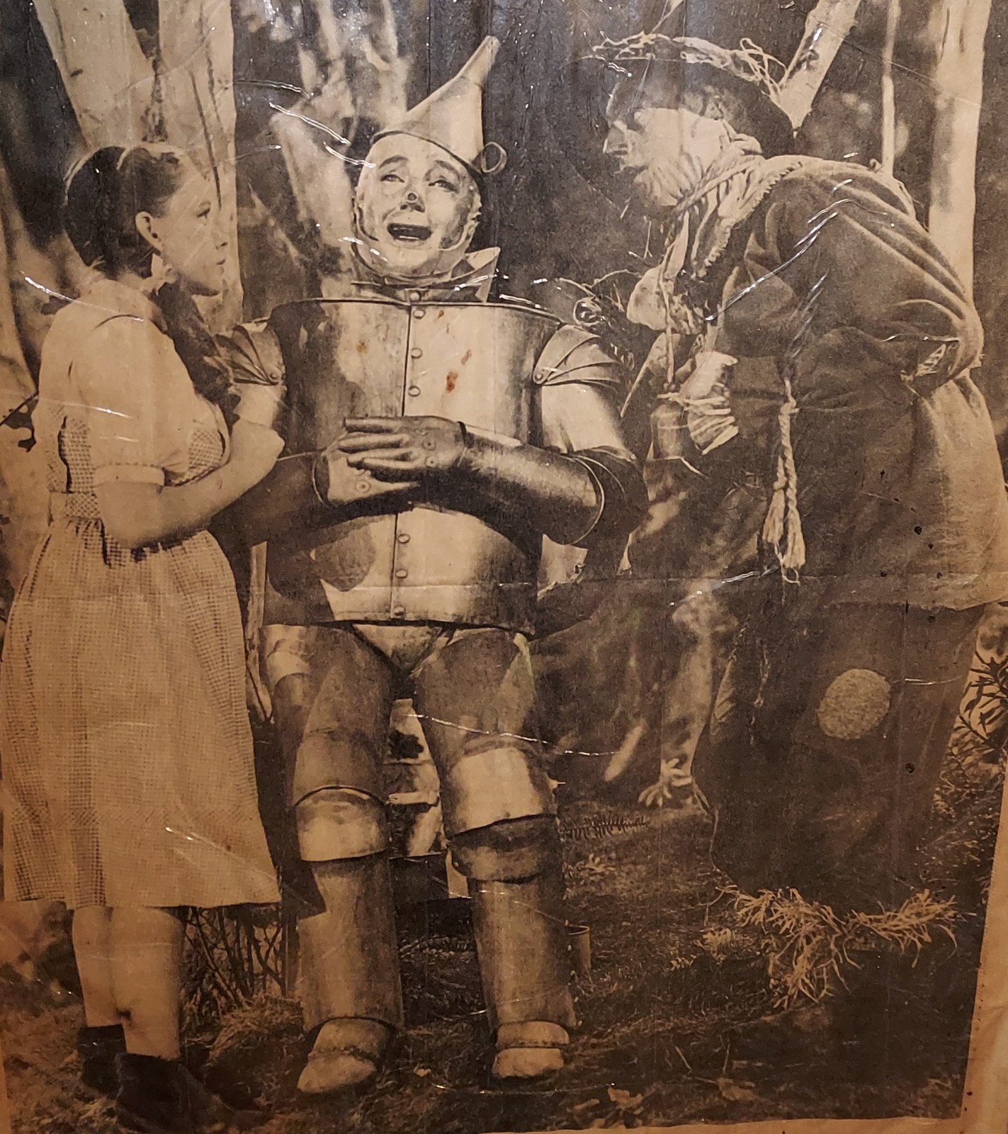 WIZARD OF OZ Very Old Newspaper Pic Mounted on Cardboard Laminated 17.5×23&Prime; Good