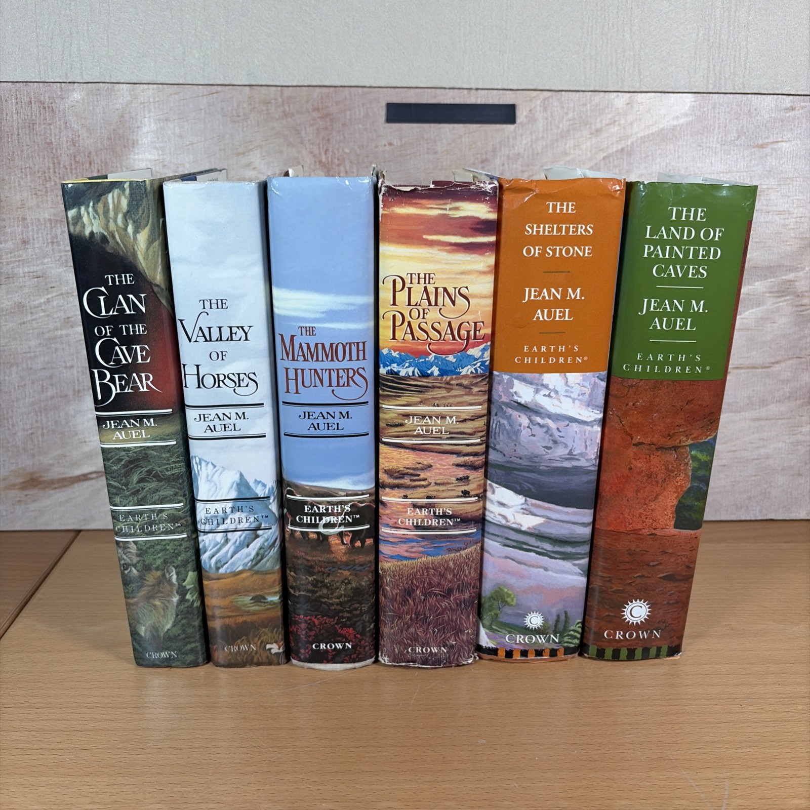 Complete Set Series Lot of 6 Earth&rsquo;s Children Books by Jean Auel HARDCOVER