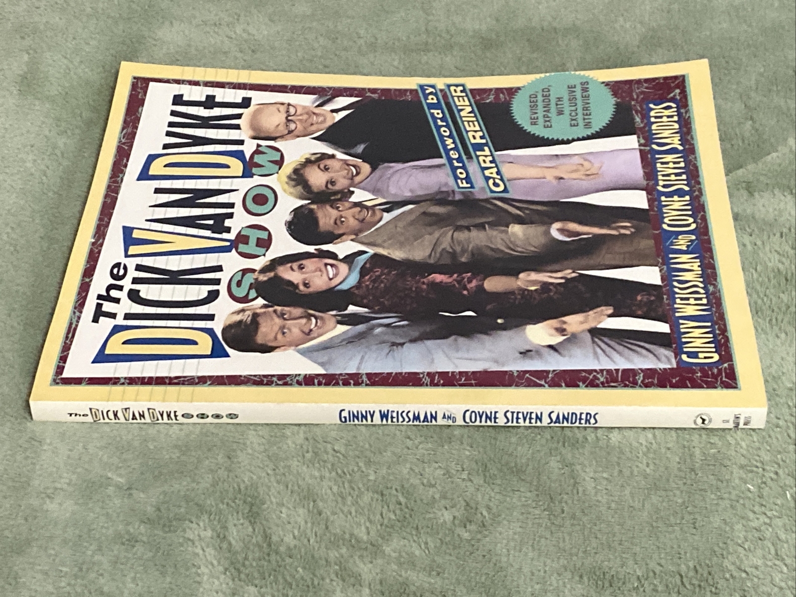 THE DICK VAN DYKE SHOW by Ginny Weissman and Coyne Steven Sanders ***LIKE NEW***