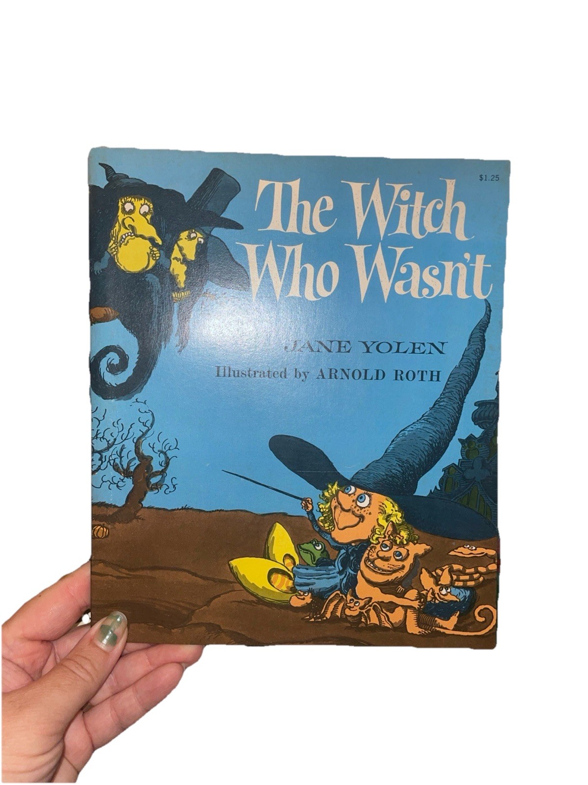 Vintage The Witch Who Wasn&rsquo;t by Jane Yolen Paperback Book 1964 BRAND NEW MINT