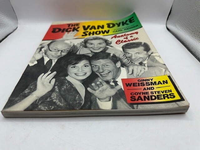 The Dick Van Dyke Show – Anatomy of a Classic – Softcover 1st PRINT 1983
