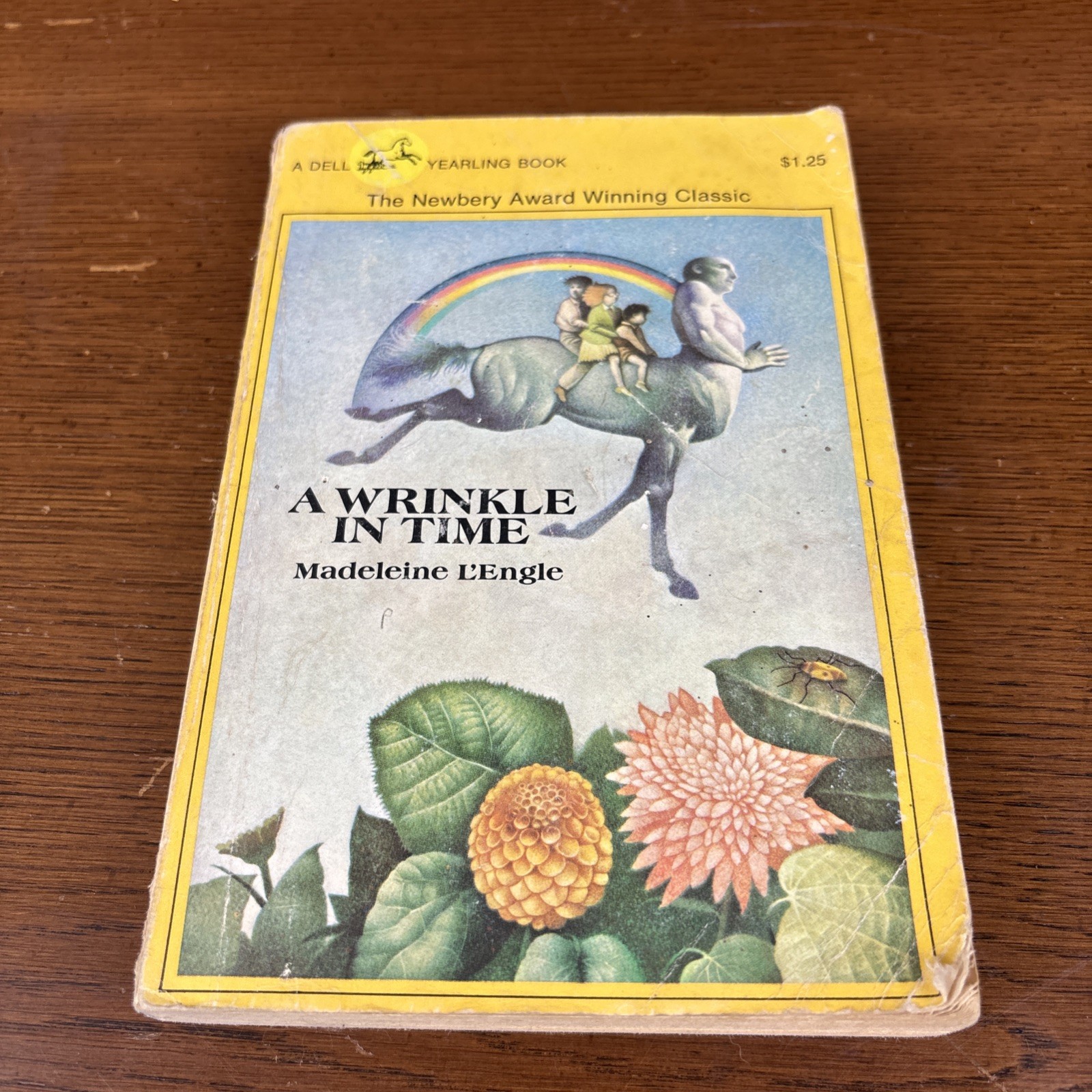 A Wrinkle in Time by Madeleine L&rsquo;Engle 1975 Dell Yearling