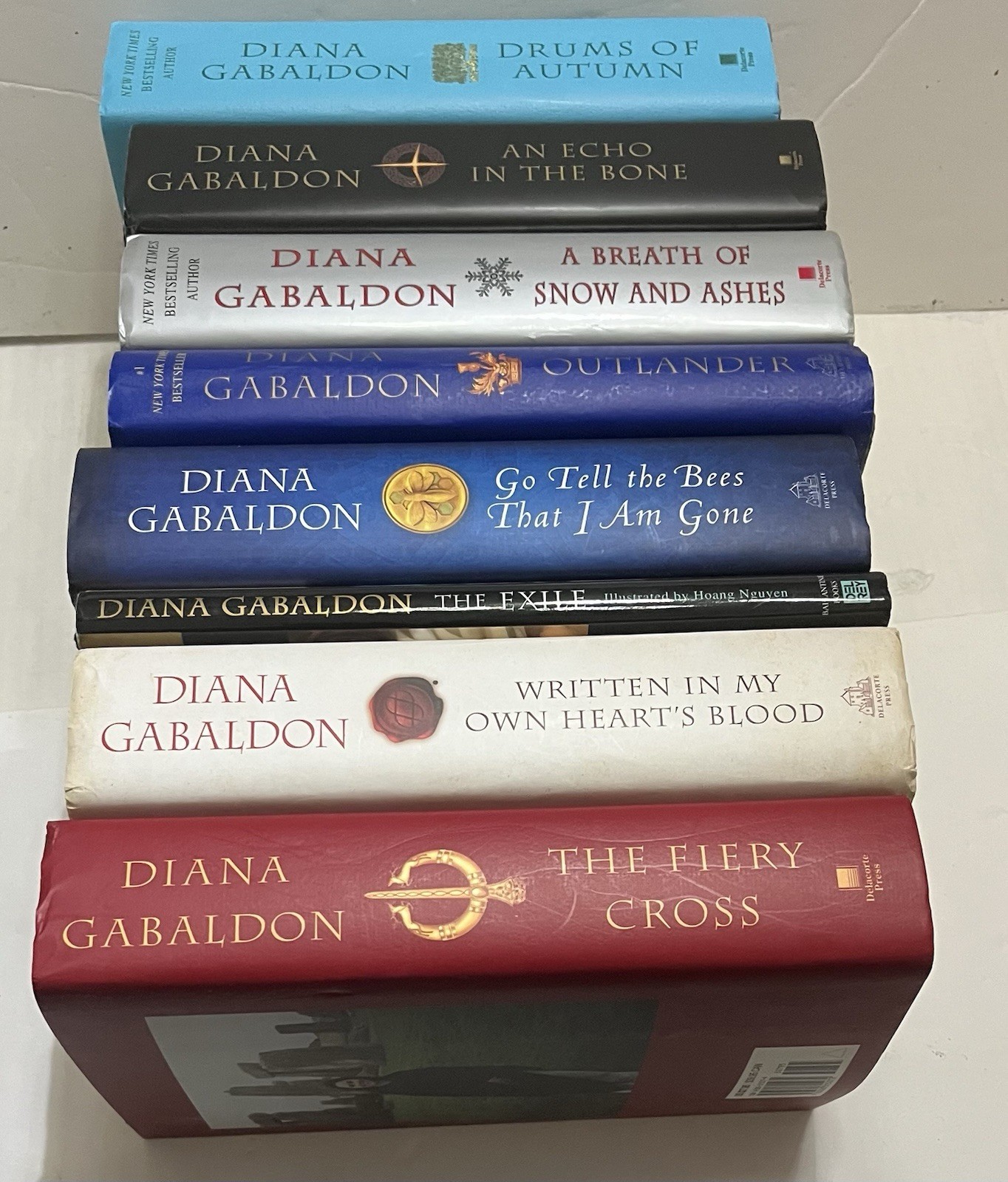Outlander Novels Lot of 8 Diana Gabaldon Breath Fiery Cross Drums Of Autumn HCDJ