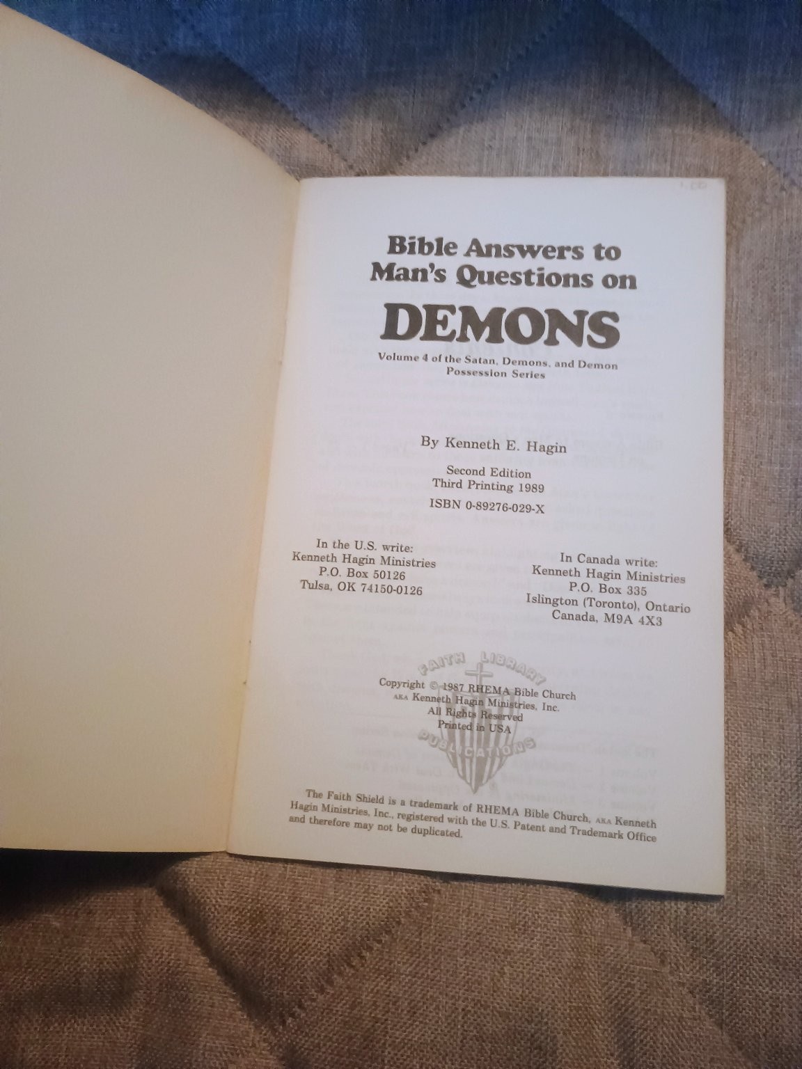 Bible Answers to Man&rsquo;s Questions on Demons Kenneth Hagin Christian RHEMA