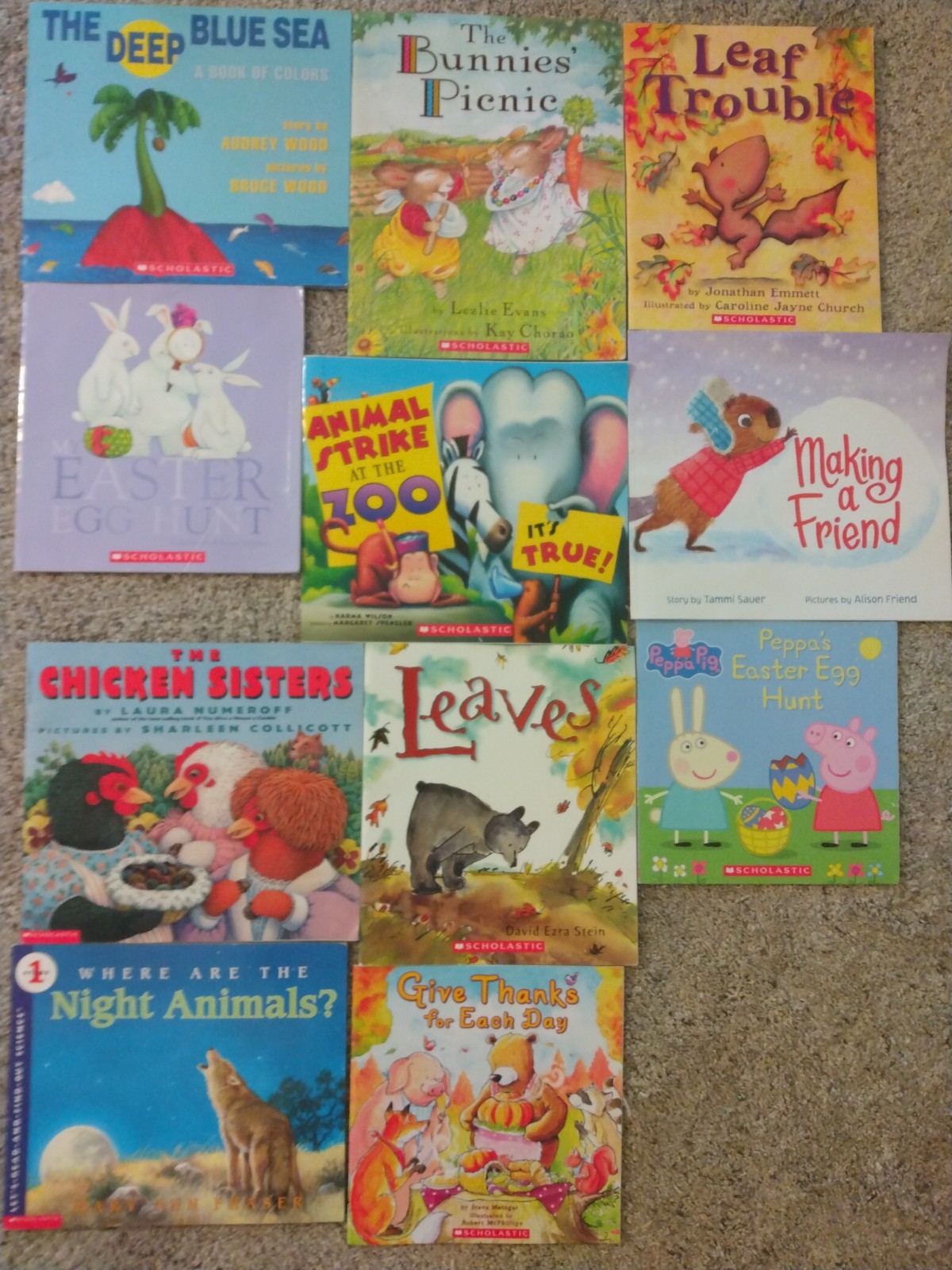 Scholastic children&rsquo;s books 11 books assorted