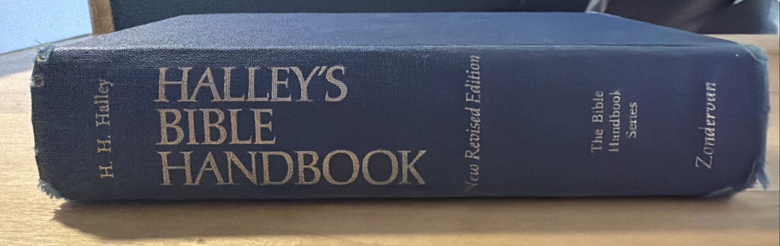 Halley&rsquo;s Bible Handbook New Revised Edition Hardcover 1965 24th Edition