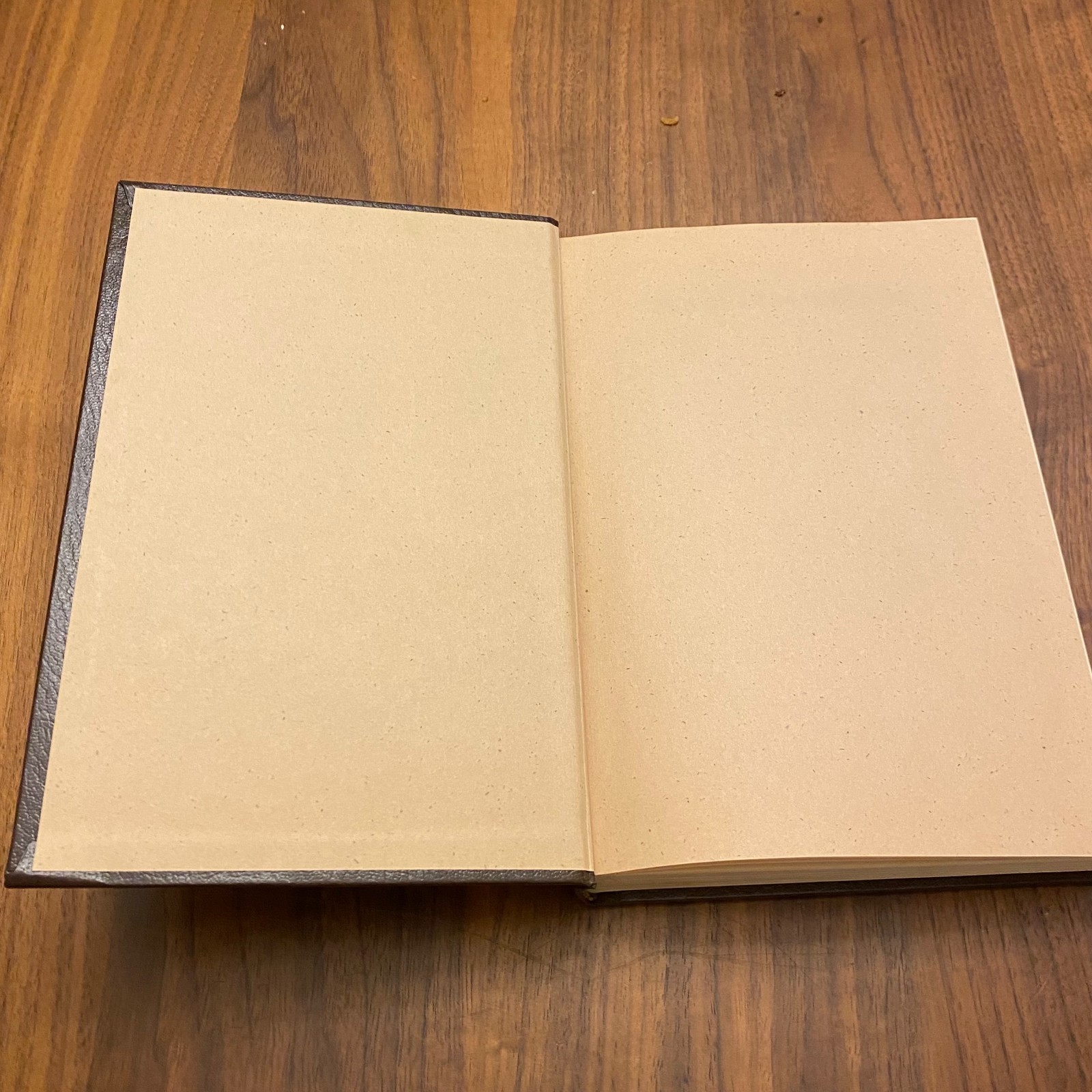 Louis L&rsquo;amour LEATHERETTE Books – YOU PICK TITLES – Buy 4+, Save 15%