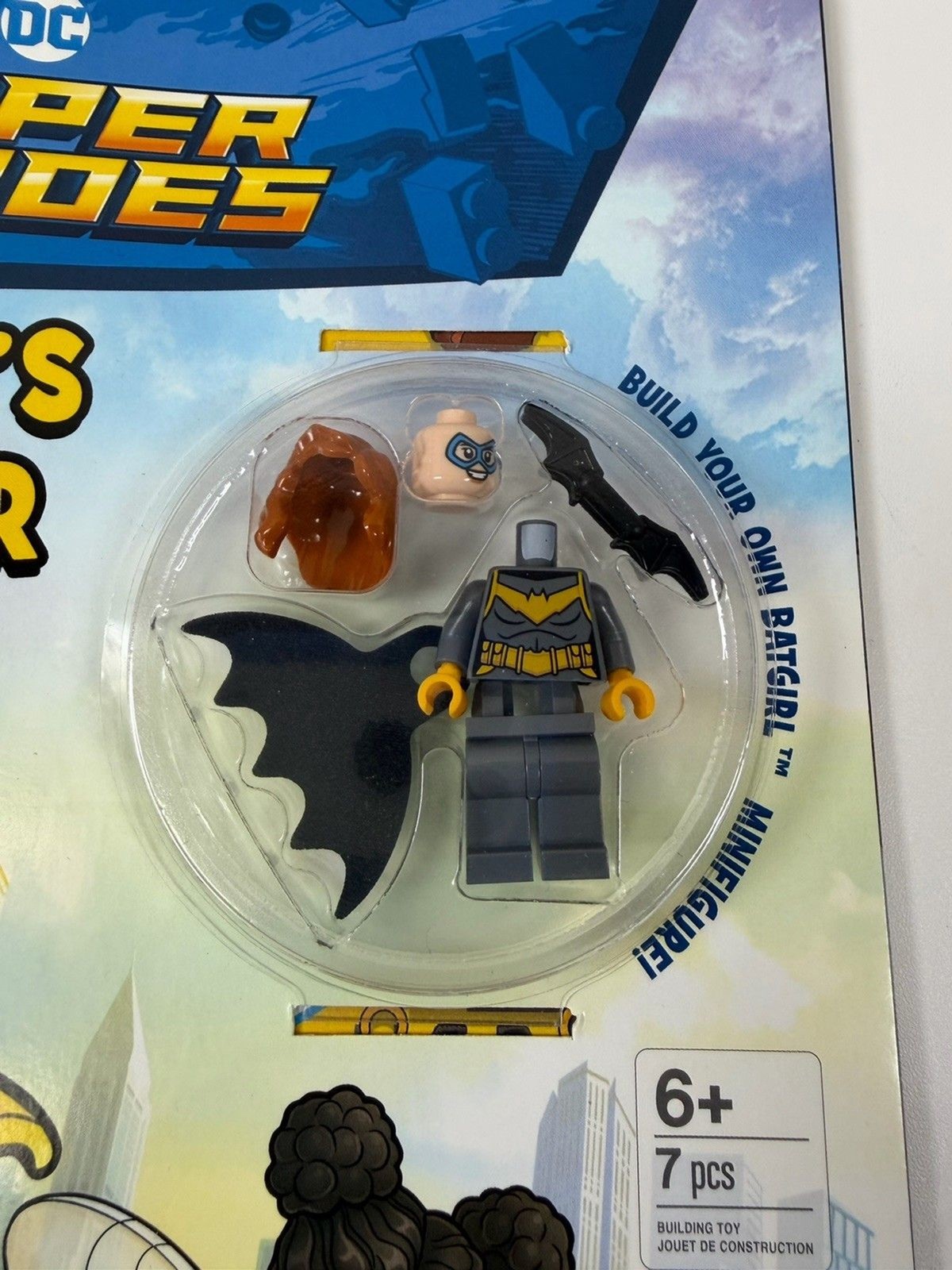 LEGO DC Super Heroes: Gotham City&rsquo;s New Defender by AMEET . NEW