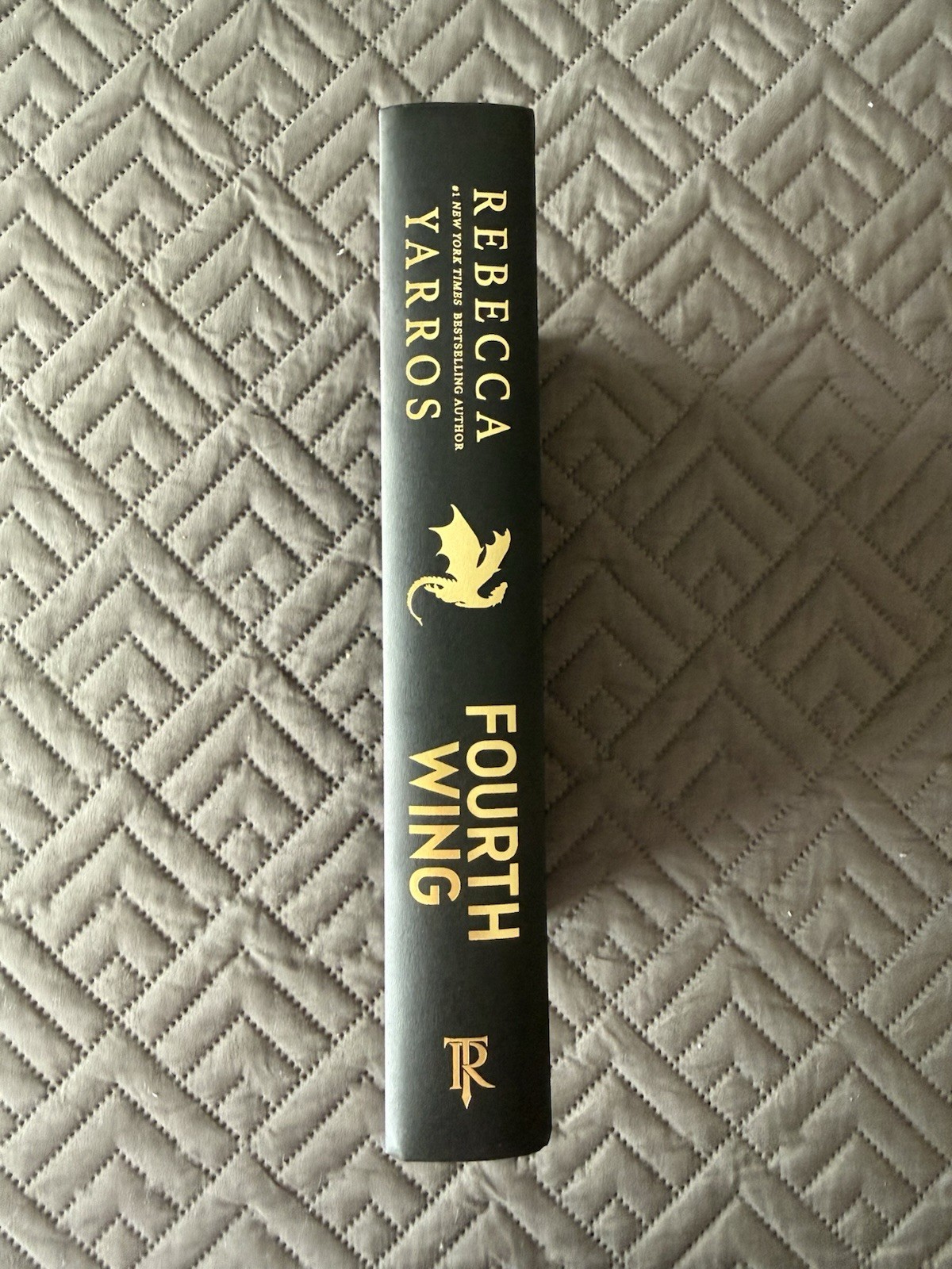 Rebecca Yarros Fourth Wing (Wing and Claw Collection) Empyrean Ser. HC 2025