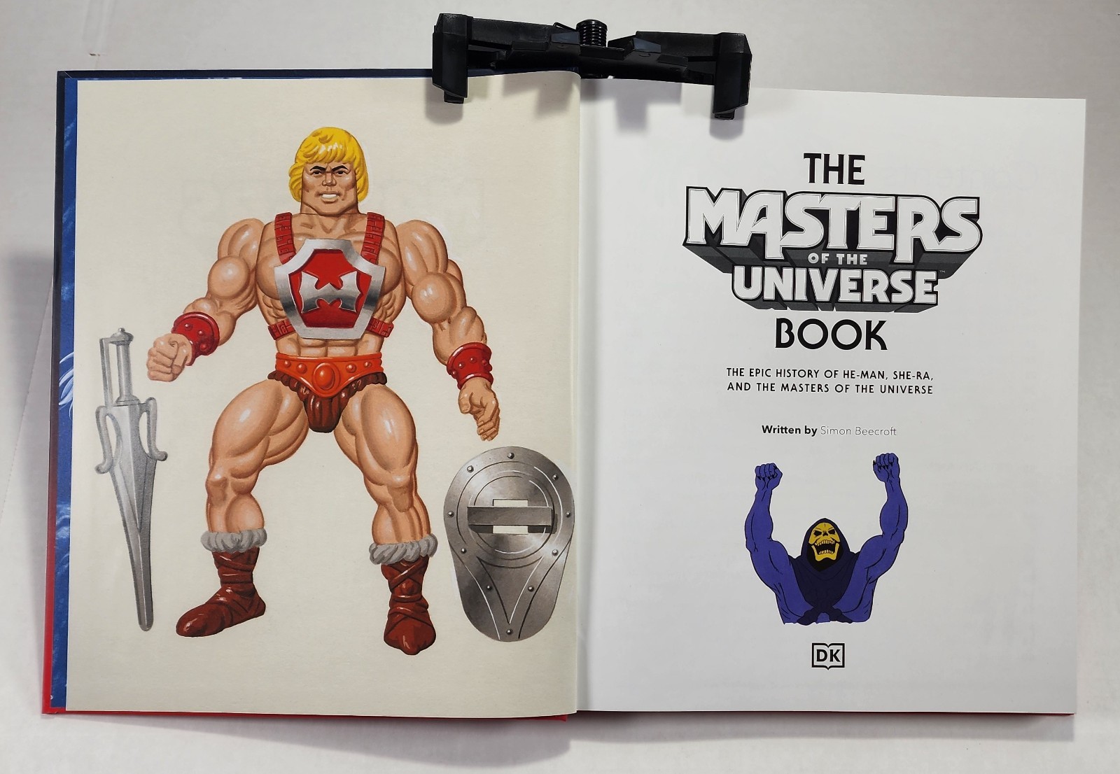 Masters Of The Universe Book Epic History Of He-Man & She-Ra New Hardcover