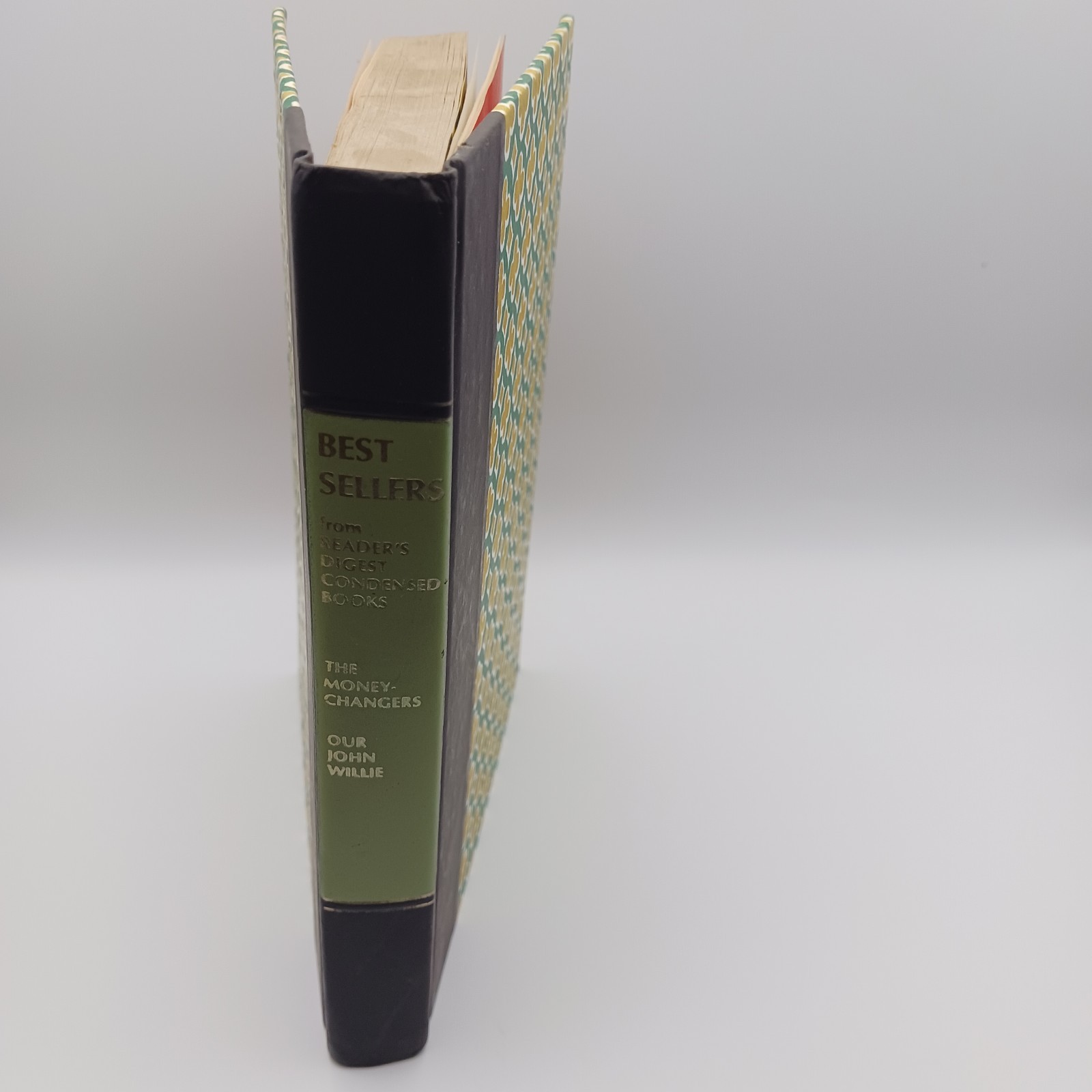 1976 Best Sellers Reader&rsquo;s Digest Condensed Books-Money Changers/Our John Willie