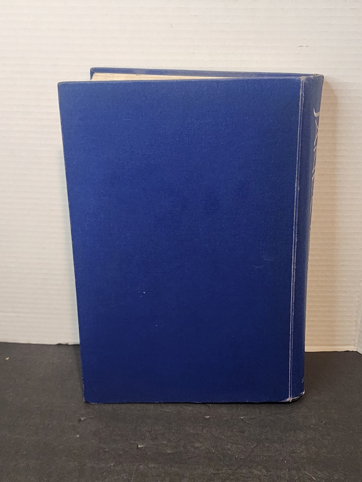 JANE&rsquo;S ALL THE WORLD&rsquo;S AIRCRAFT 1972-73 By John W R Taylor – Hardcover