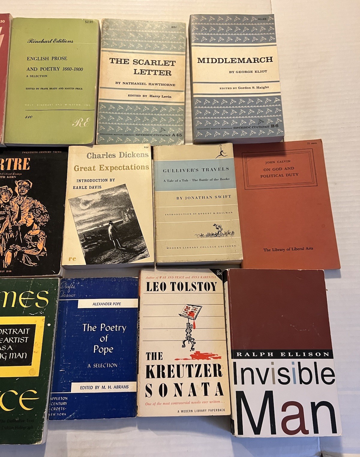 Lot 17 Vintage 60&rsquo;s 70&rsquo;s Literature Classics Drama Novels Paperback Books Mix