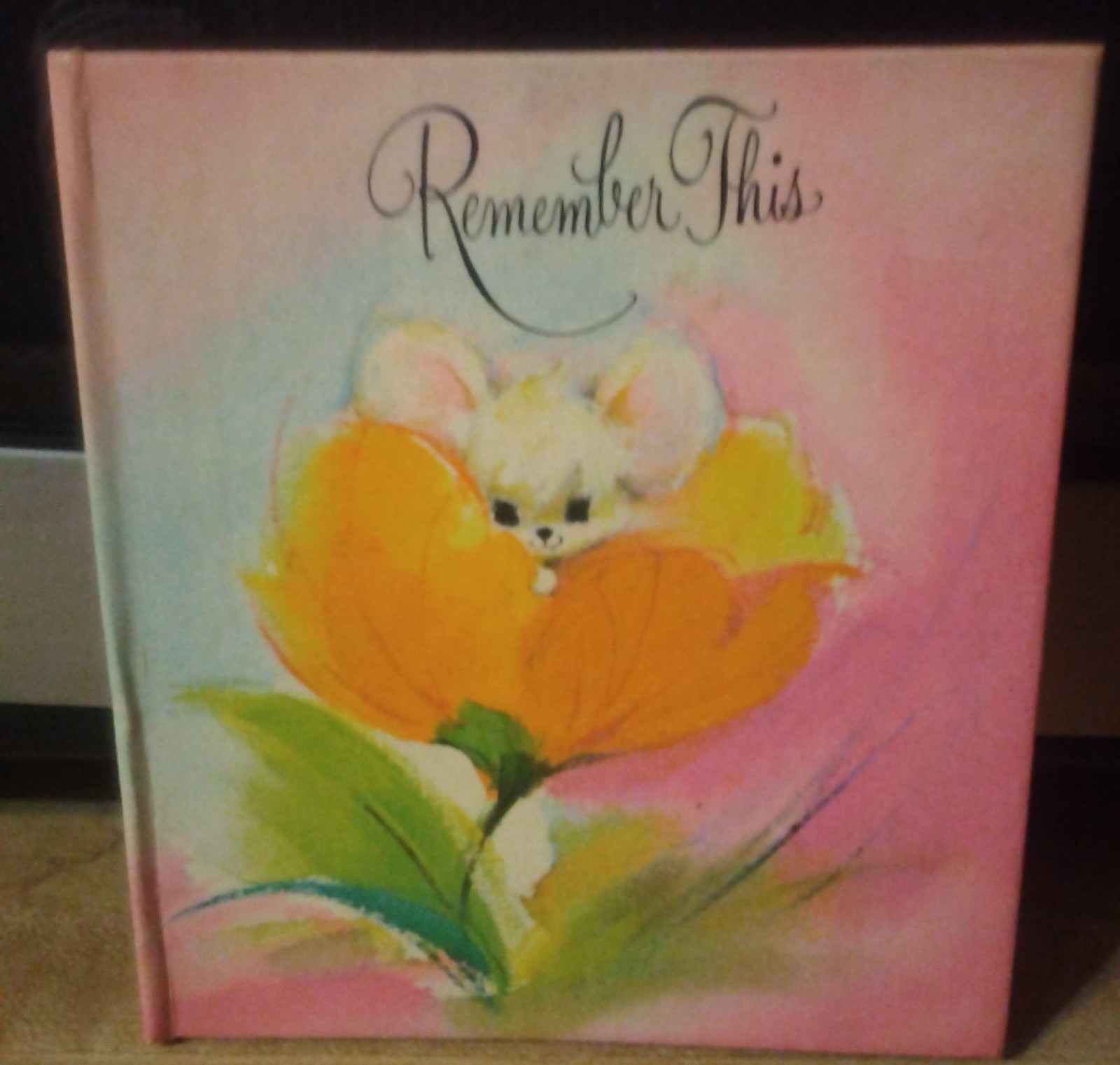 Vtg &rsquo;68 Novelty Pet American Greetings Book Animal Flower Pink Some Writing Love