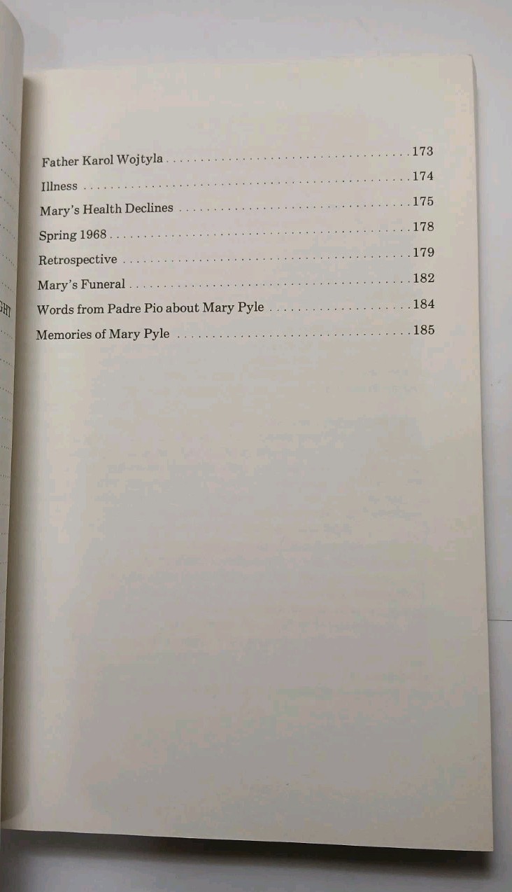 MARY&rsquo;S HOUSE Dorothy M. Gaudiose SIGNED – MARY PYLE Spiritual Guidance PADRE PIO