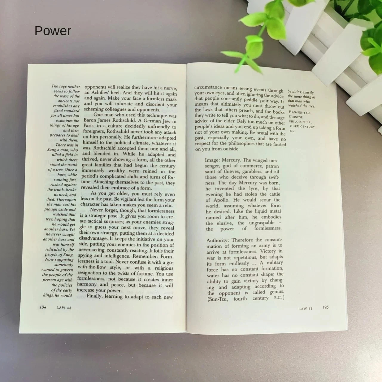 The 48 Laws of Power – Paperback By Greene, Robert – VERY GOOD