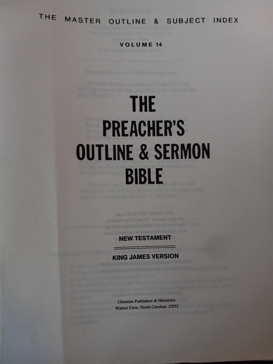 The Preacher&rsquo;s Outline & Sermon Bible KJV 3-Ring Binder Pick One