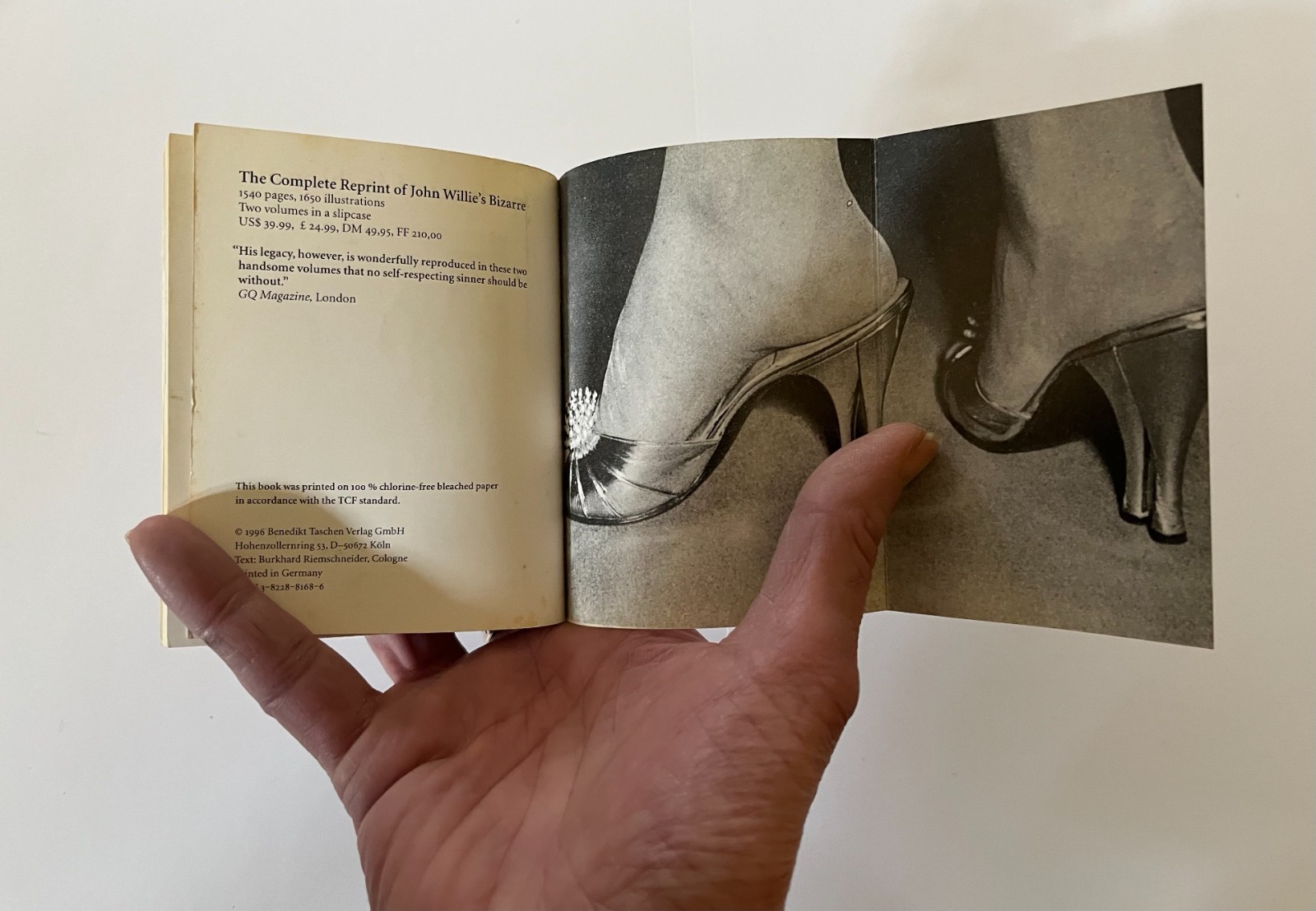 John Willie&rsquo;s Bizarre [Amuse-gueule]. Taschen Mini-Book. 1996.