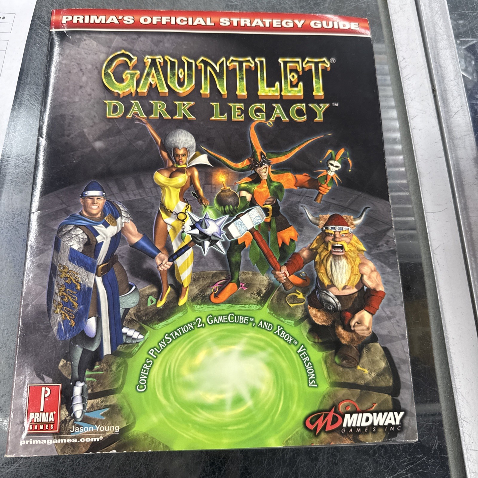 GAUNTLET: DARK LEGACY (CONSOLE) (PRIMA&rsquo;S OFFICIAL STRATEGY By Jason Young