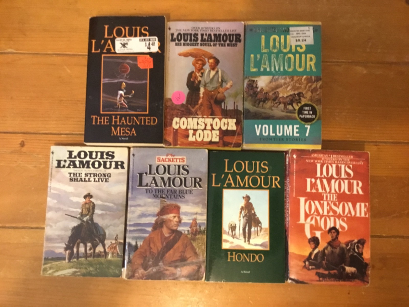 Louis L’Amour Lot Of 7 Paperbacks Western, Action, ll1