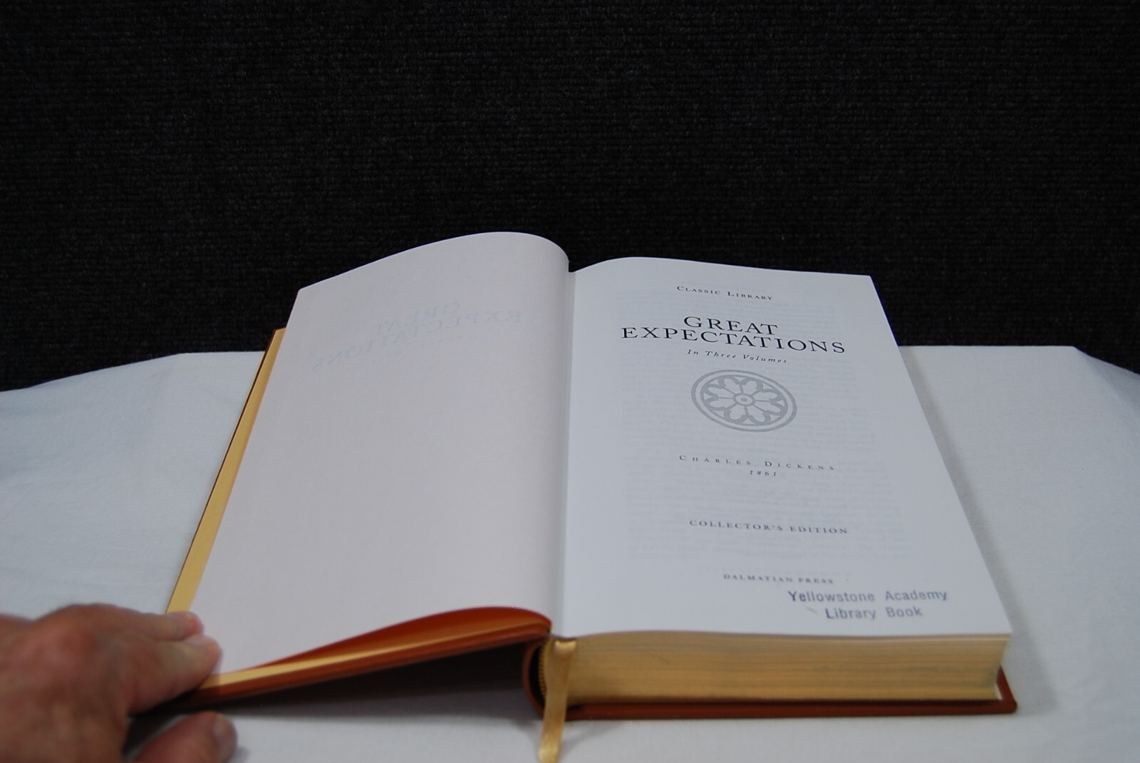 Great Expectations by Charles Dickens Leather Gold Gild Dalmatian Press 2004