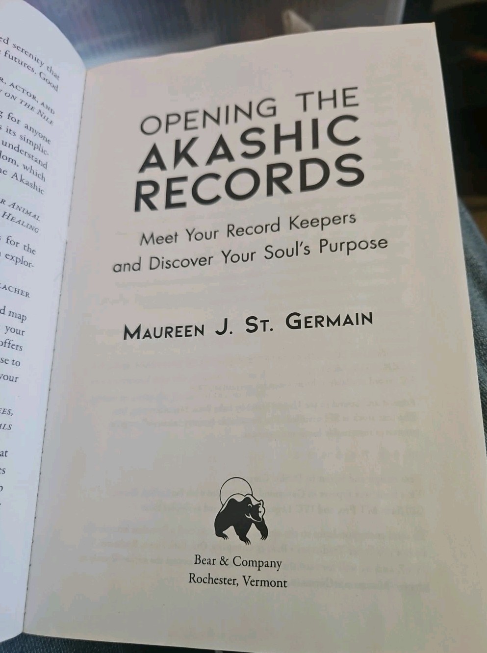 Opening the Akashic Records Format: General/trade