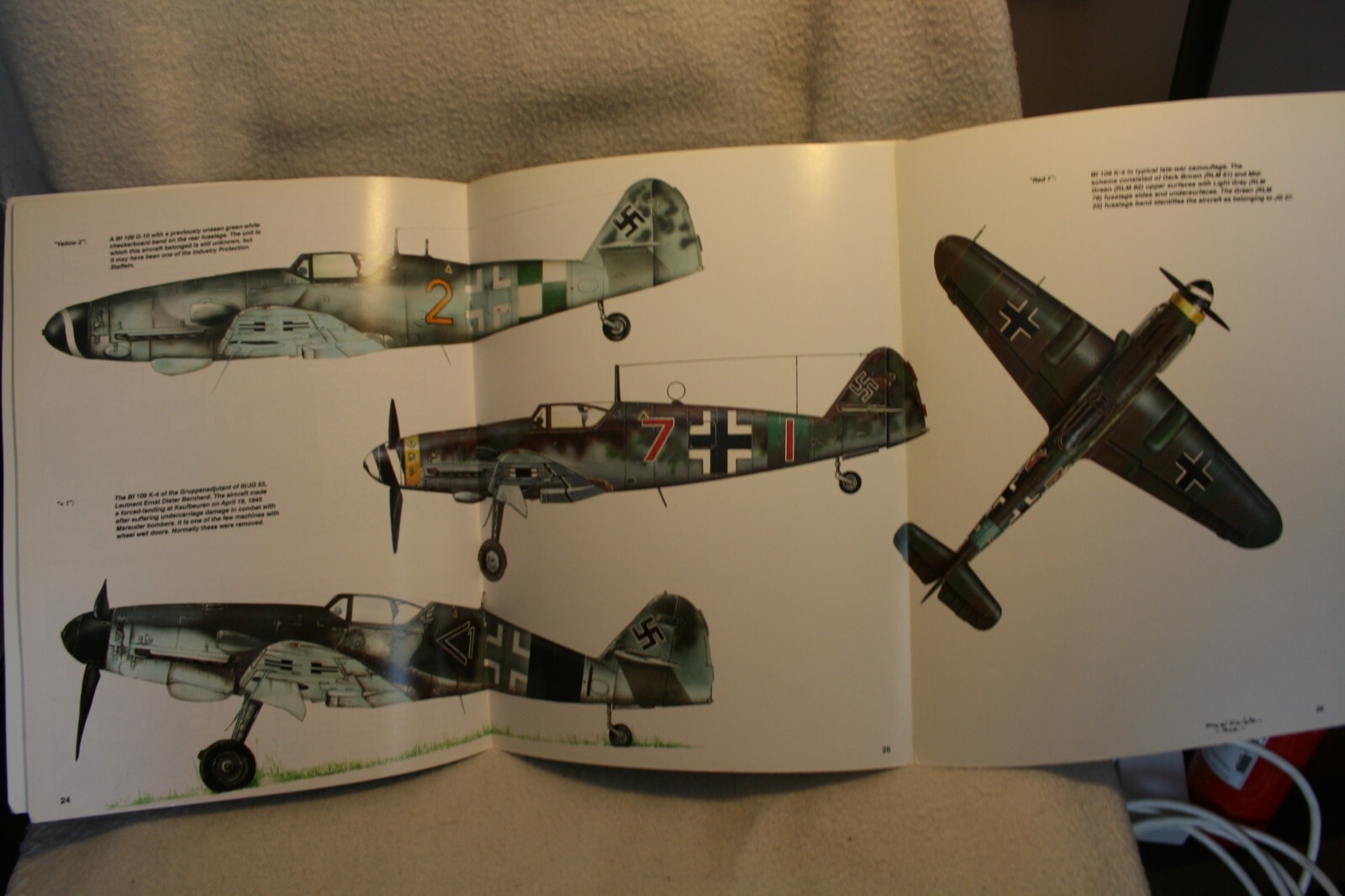 MesserschmittBF 109 G /K Griehl Luftwaffe Schiffer Military book VG Condition