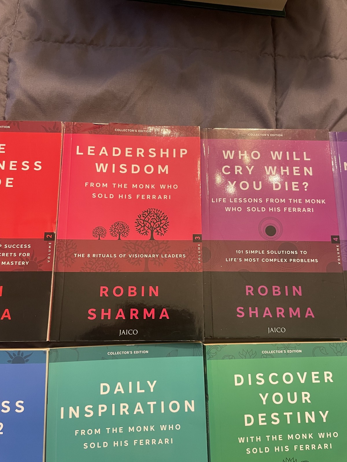 Robin Sharma Collector&rsquo;s Edition 10 Volume Pack The Monk Who Sold His Ferrari