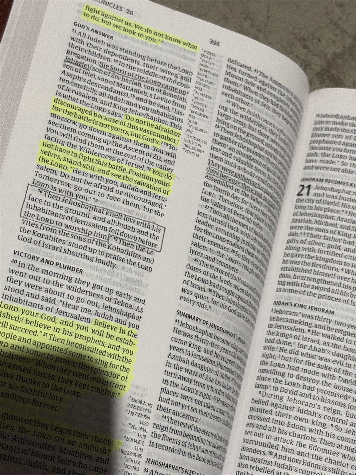 CSB Large Print Ultrathin Reference Bible 2017 LeatherTouch