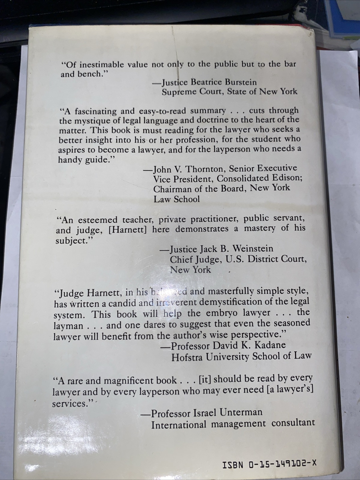 Law, Lawyers, and Laymen : Making Sense Out of the American Legal System