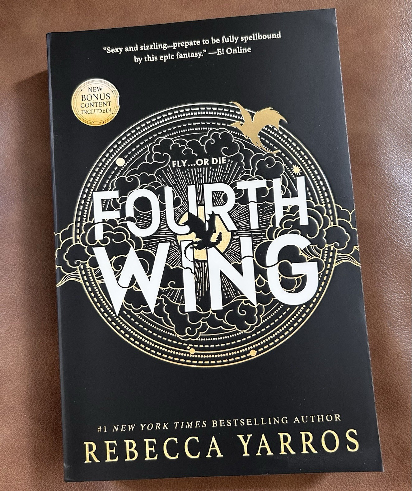 Rebecca Yarros Fourth Wing (2024) Trade Paperback The Empyrean Ser. Book 1