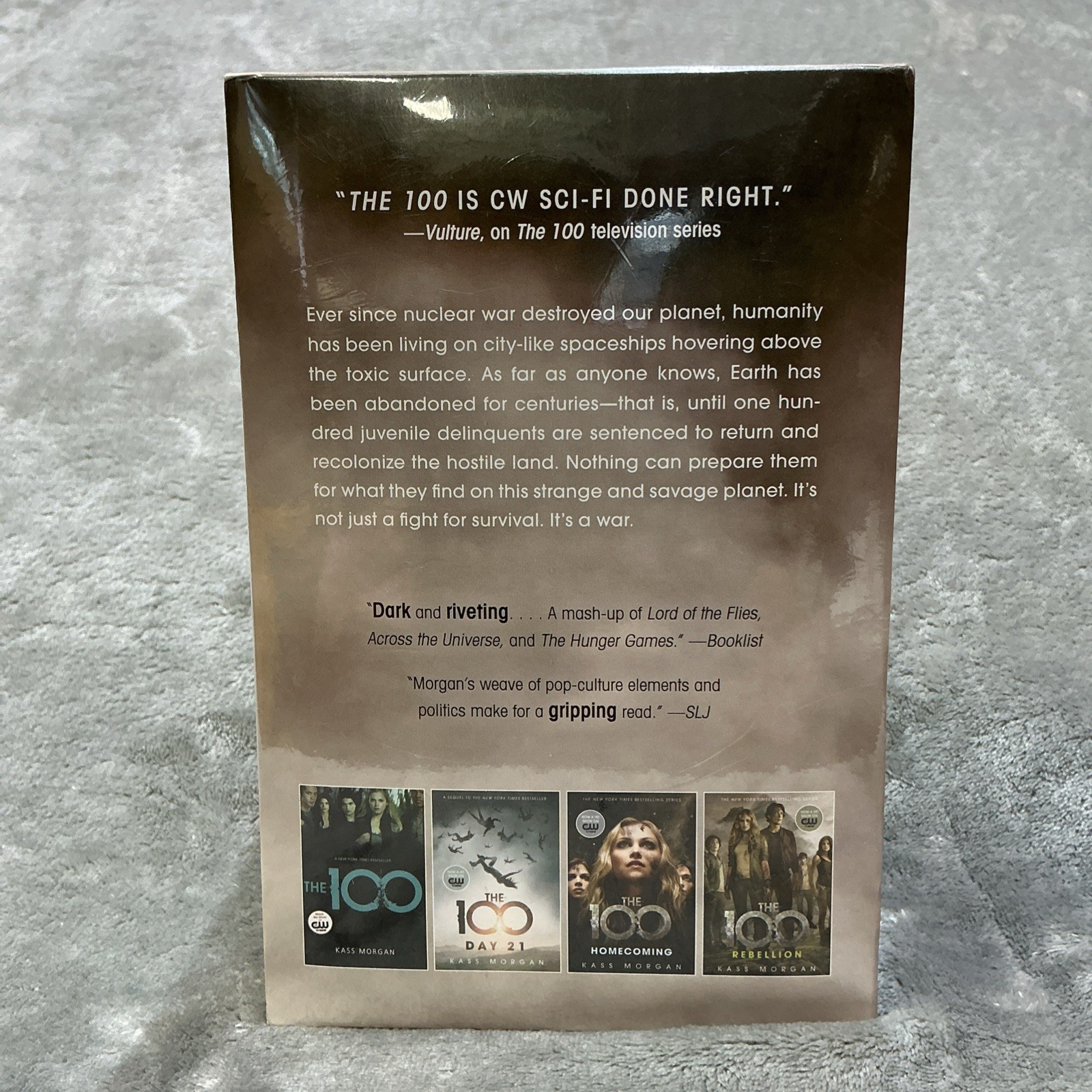 NEW The 100 Complete Boxset Kass Morgan Paperback Books CW Hype Sticker SEALED