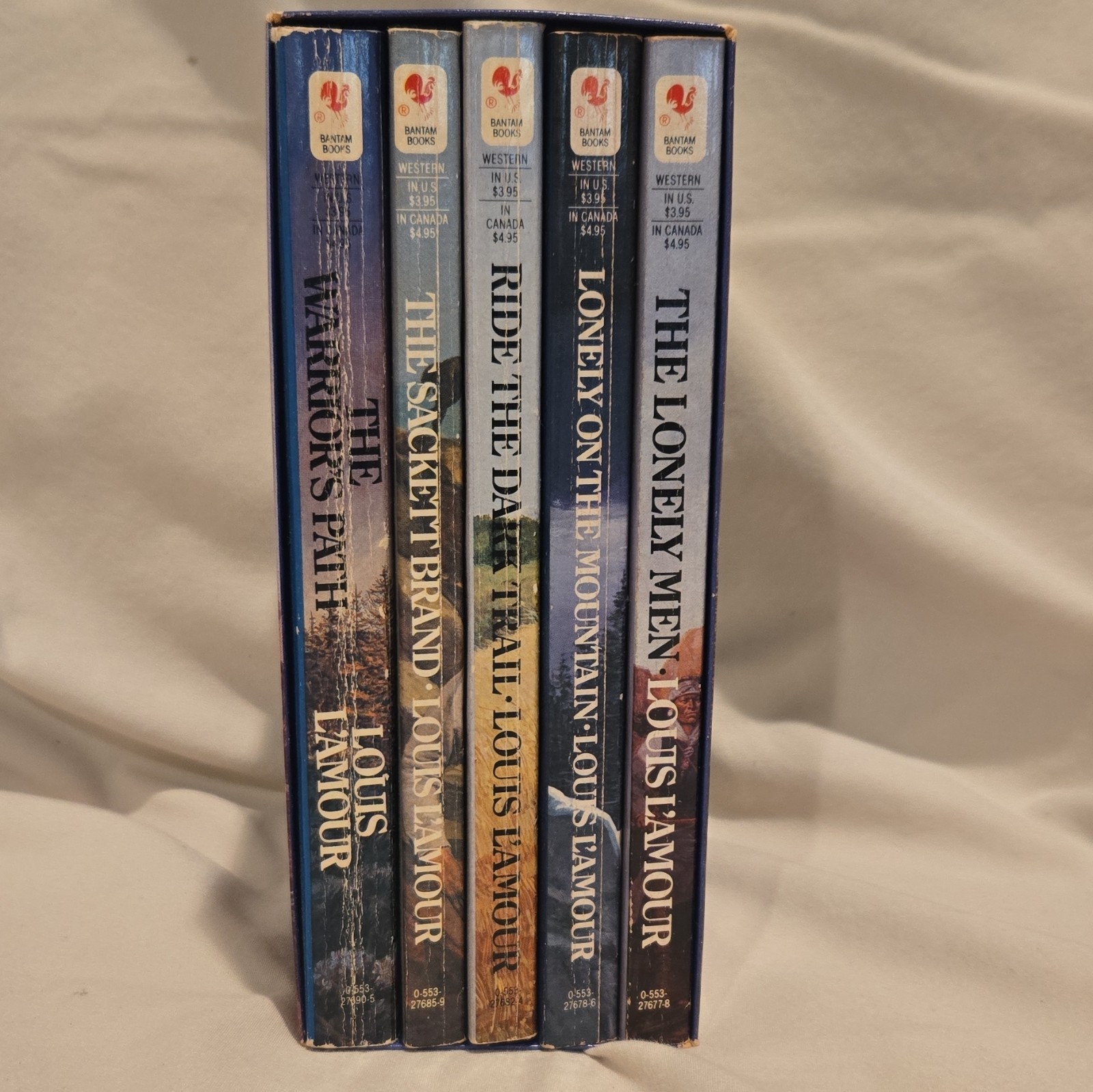 Louis L&rsquo;Amour The Sacketts Box Set Lot of 5 Western Fiction Paperbacks Bantam