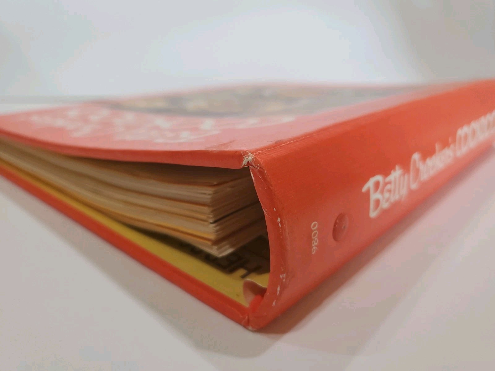 « Betty Crocker&rsquo;s Cookbook – New & Revised Edition » binder cook book, 1970&rsquo;s