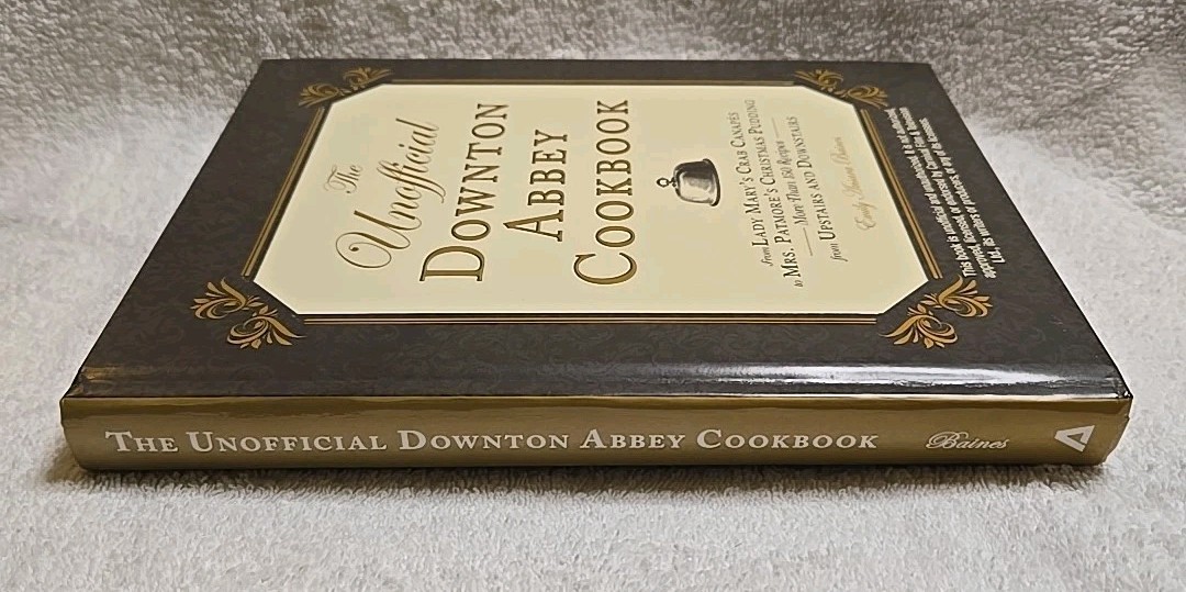 The Unofficial Downton Abbey Cookbook 2012 Adams Media Hardcover)