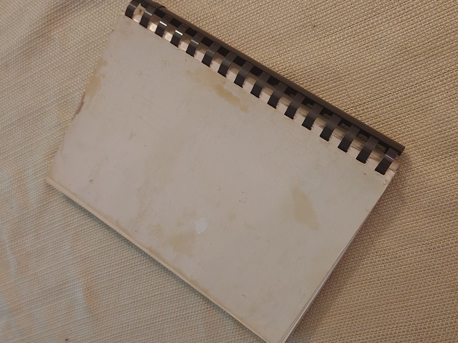 SIGNED, Southern « Fancy Fixin&rsquo;s » Cookbook (1978) by Ruth DeFriese