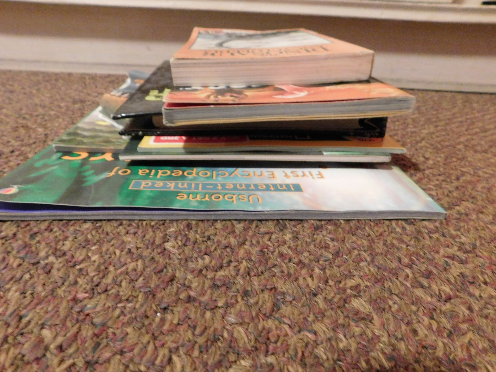 Kids Books Lot of 8 DINOSAURS SNAKES MONSTERS SPIDERS Fiction & NF Scholastic