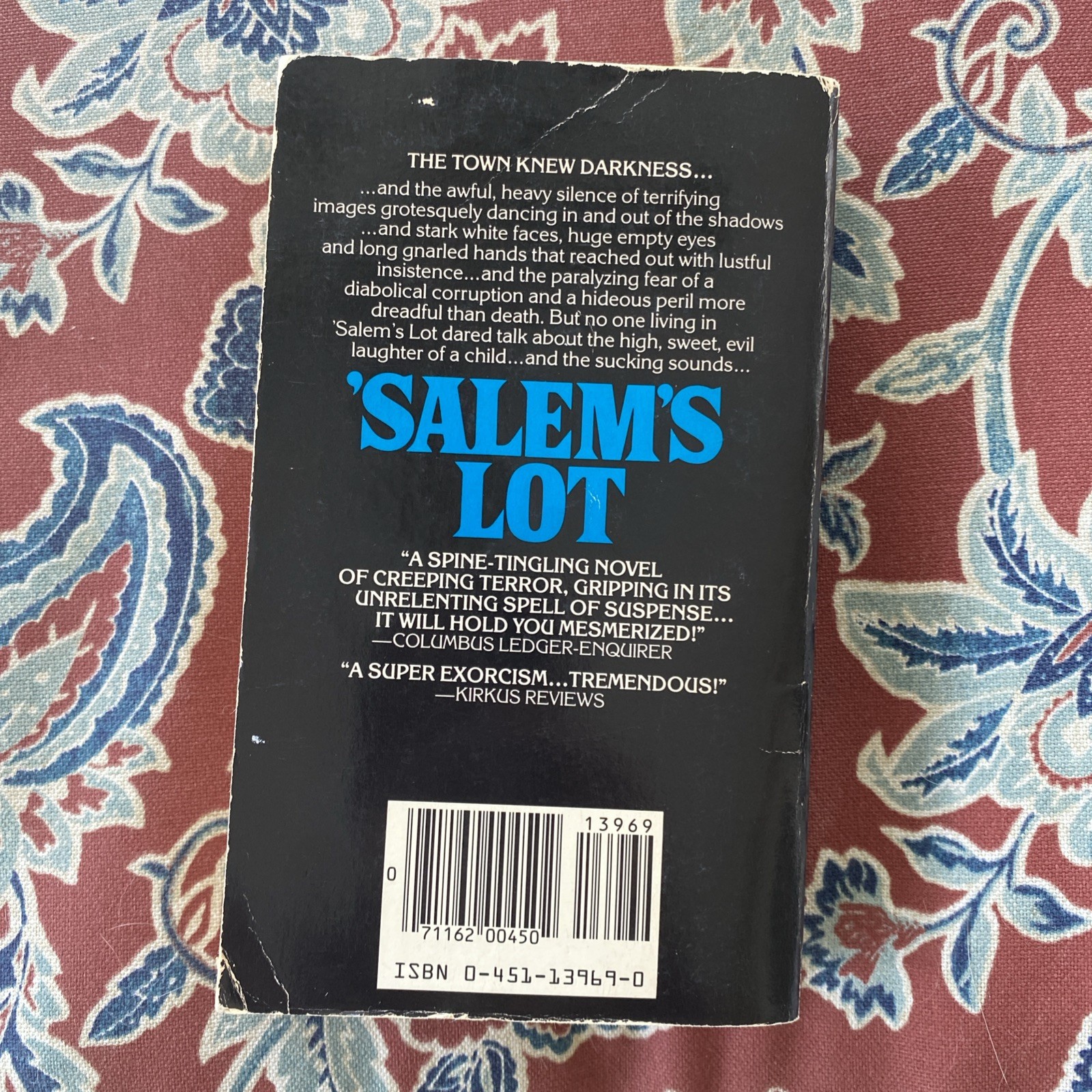Salem&rsquo;s Lot by Stephen King, First Signet printing, 1976 paperback. Good.