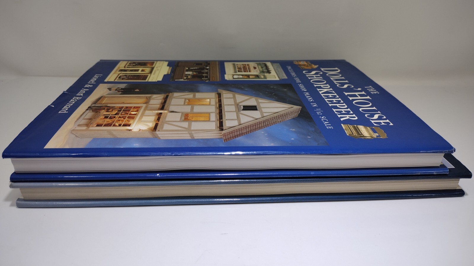 Lot (2) D&C Books Making Character Dolls&rsquo; Houses + Shopkeeper 1/12 Scale HCDJ VG