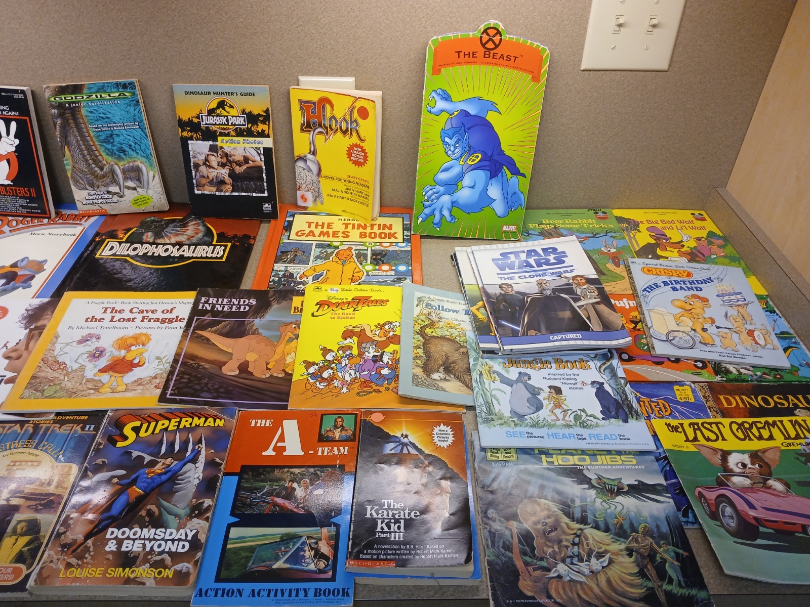 Huge Lot (46) Of Vintage 60s-90s Kids Books. Jurassic Park, Stars Wars Etc.