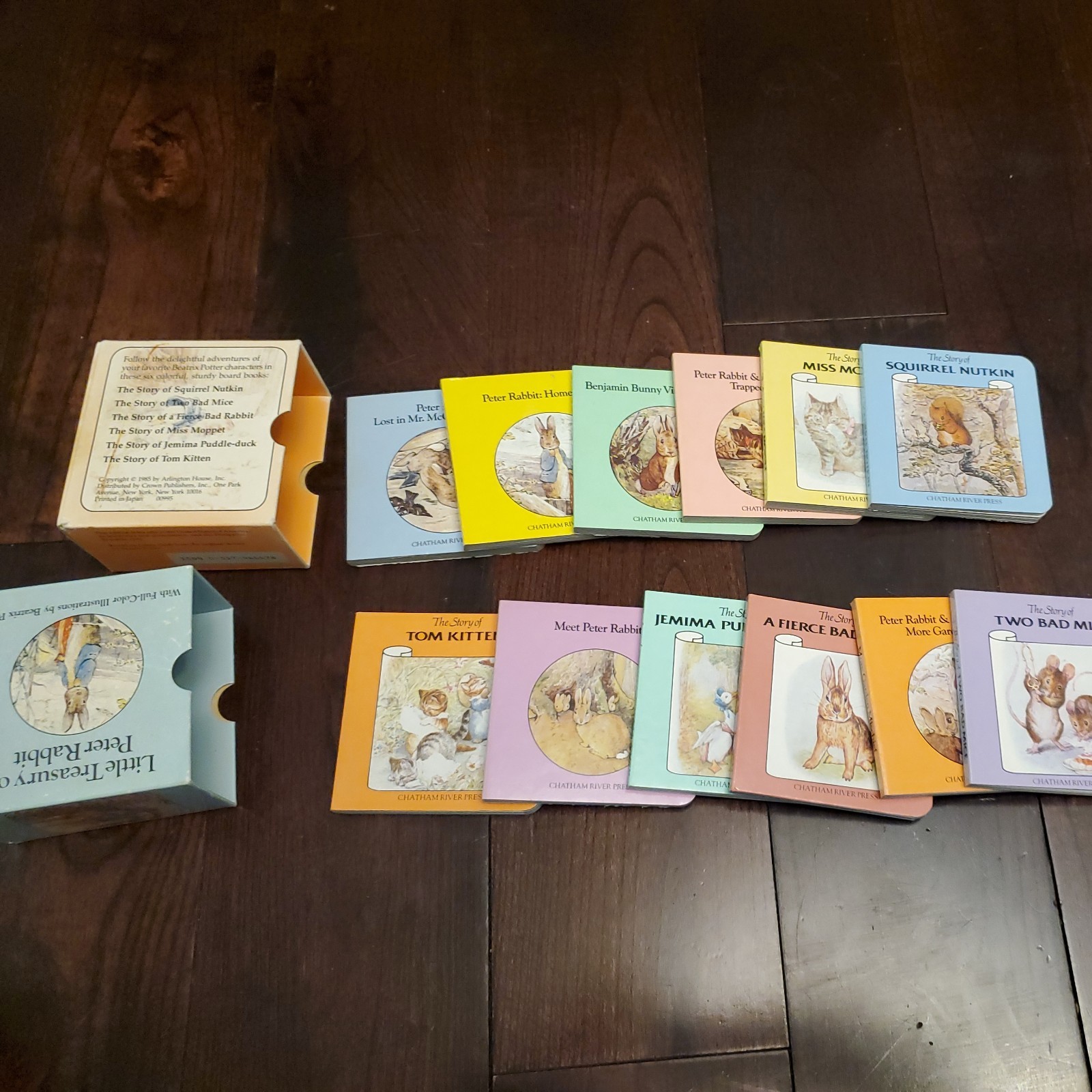 Set Of 12 Vintage Beatrix Potter and Little Treasury of Peter Rabbit