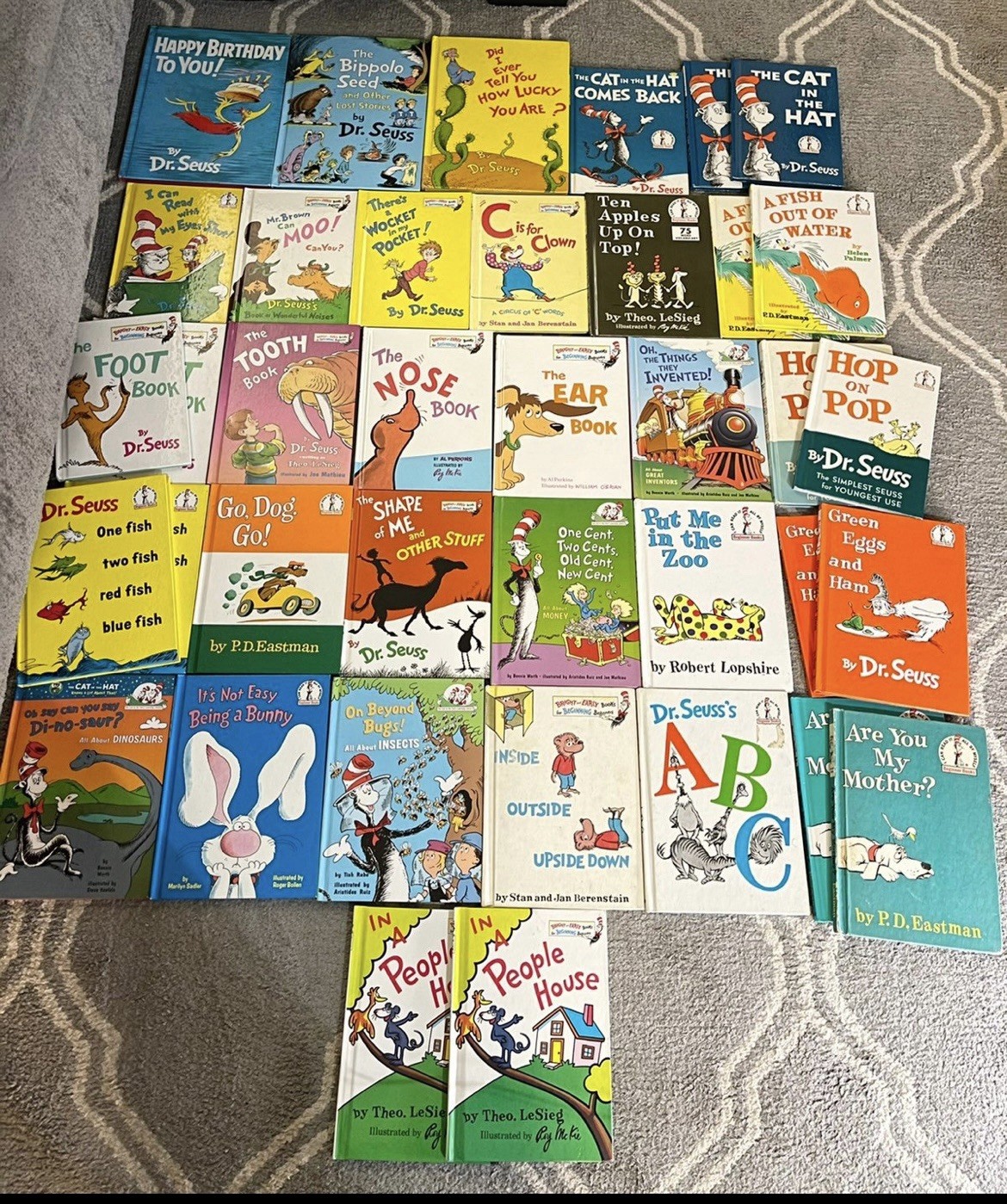 Huge Lot of 38 Dr. Seuss Beginner Books Children&rsquo;s Books