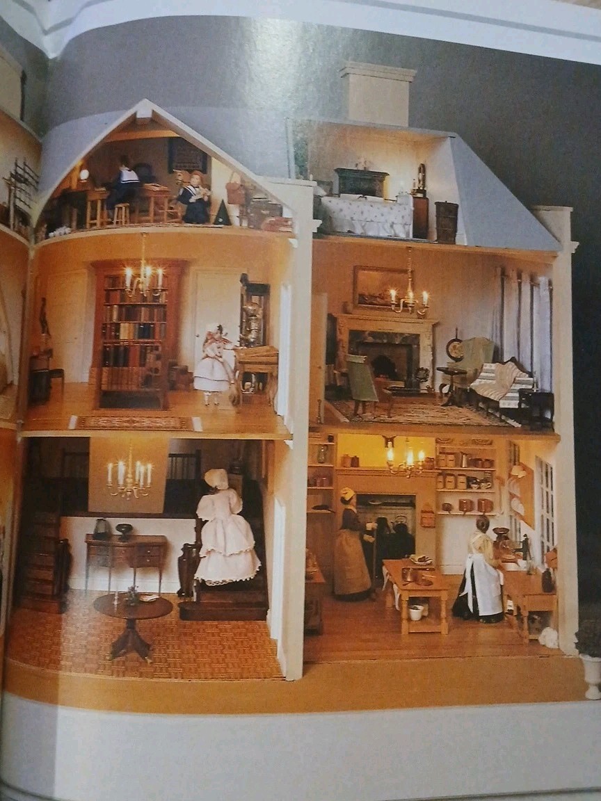 Making Character Dolls&rsquo; Houses in 1/12 Scale By Brian Nickolls.
