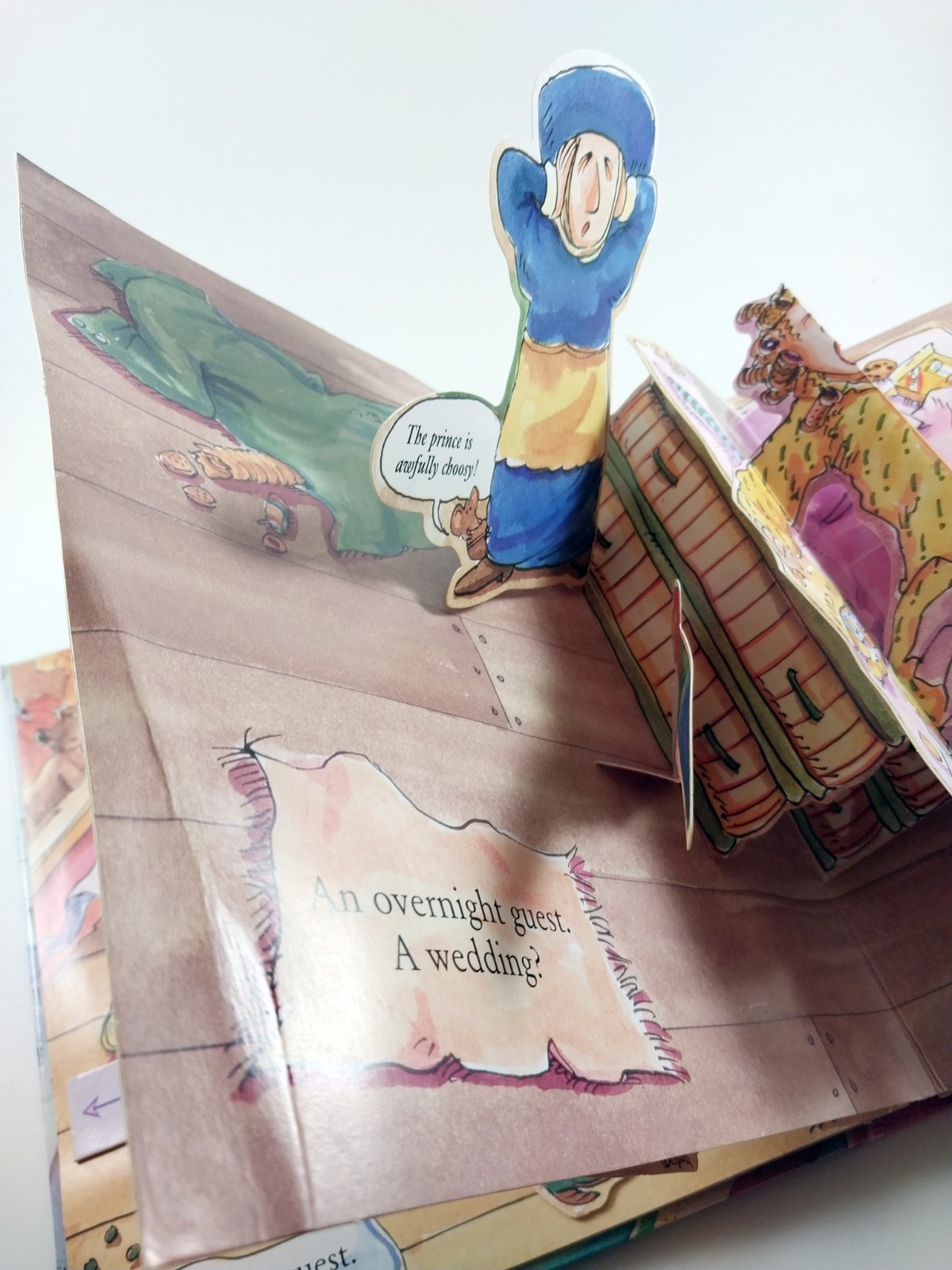 Princess and the Pea by Sarah Aronson (2002, Novelty Book) Pop-Up