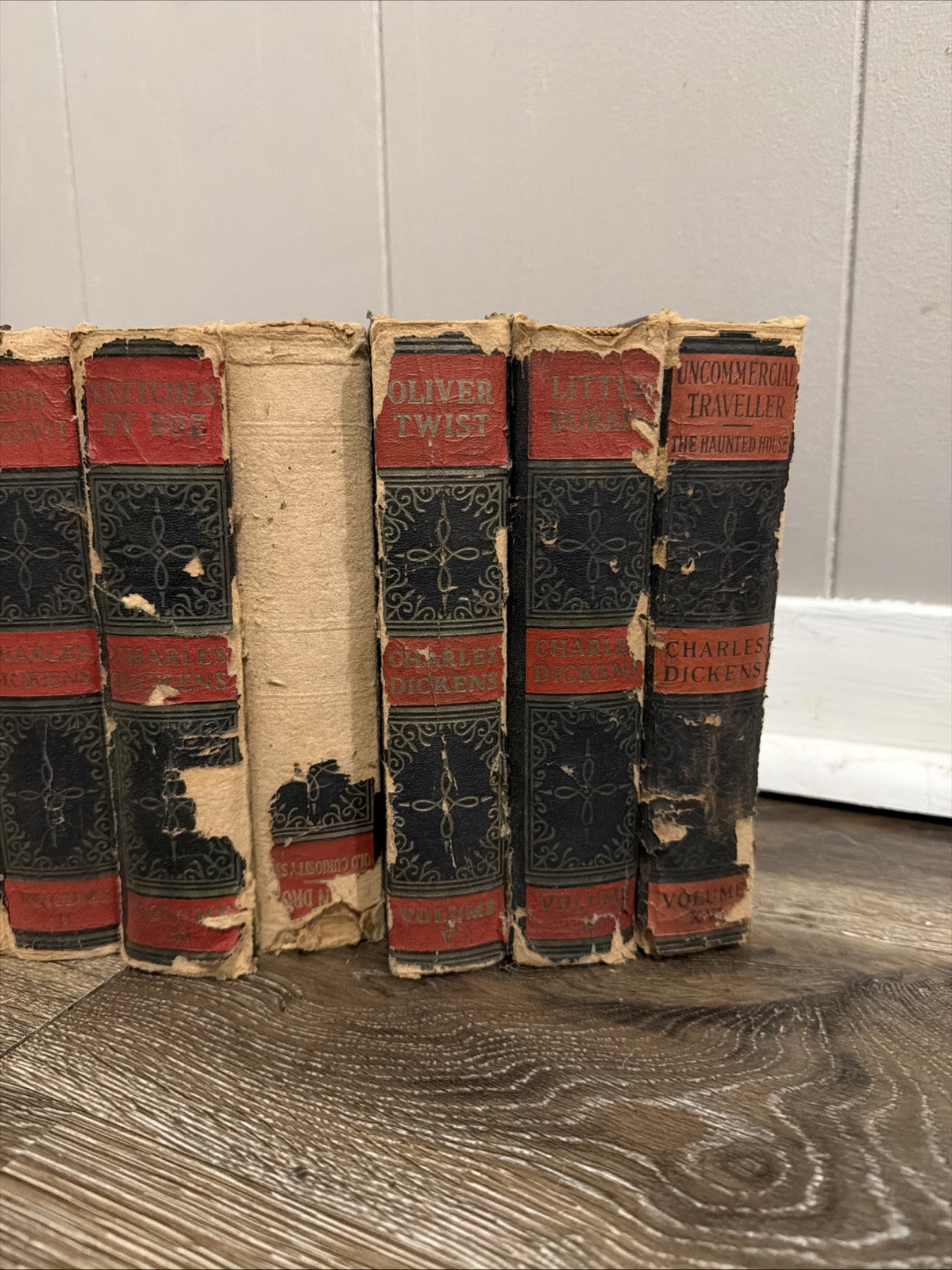 The Works of Charles Dickens Cleartype Edition Books, Inc. 13 Volume Set
