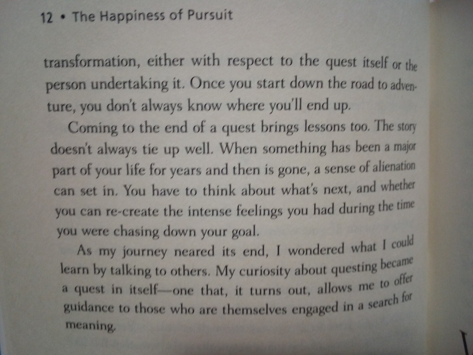 (C26BH) « THE HAPPINESS OF PURSUIT » – CHRIS GUILLEBEAU / HC – DJ / FIRST EDITION